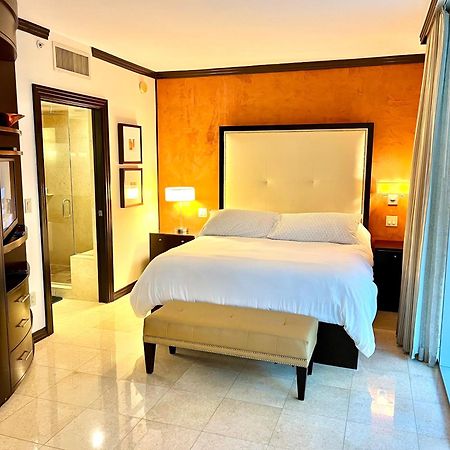 Boutique Suites 3 Min Walk To Beach Miami Beach Bagian luar foto