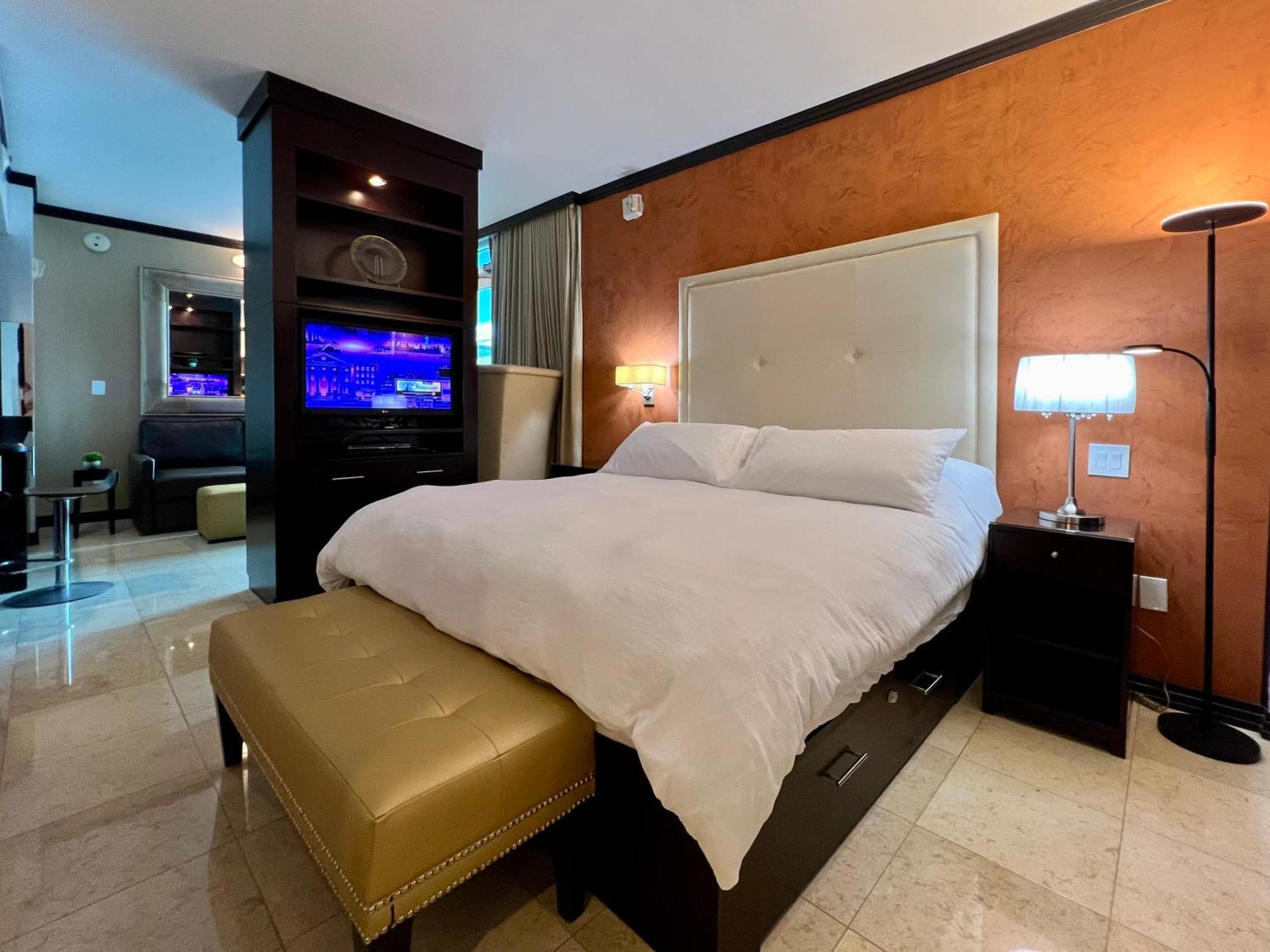 Boutique Suites 3 Min Walk To Beach Miami Beach Bagian luar foto