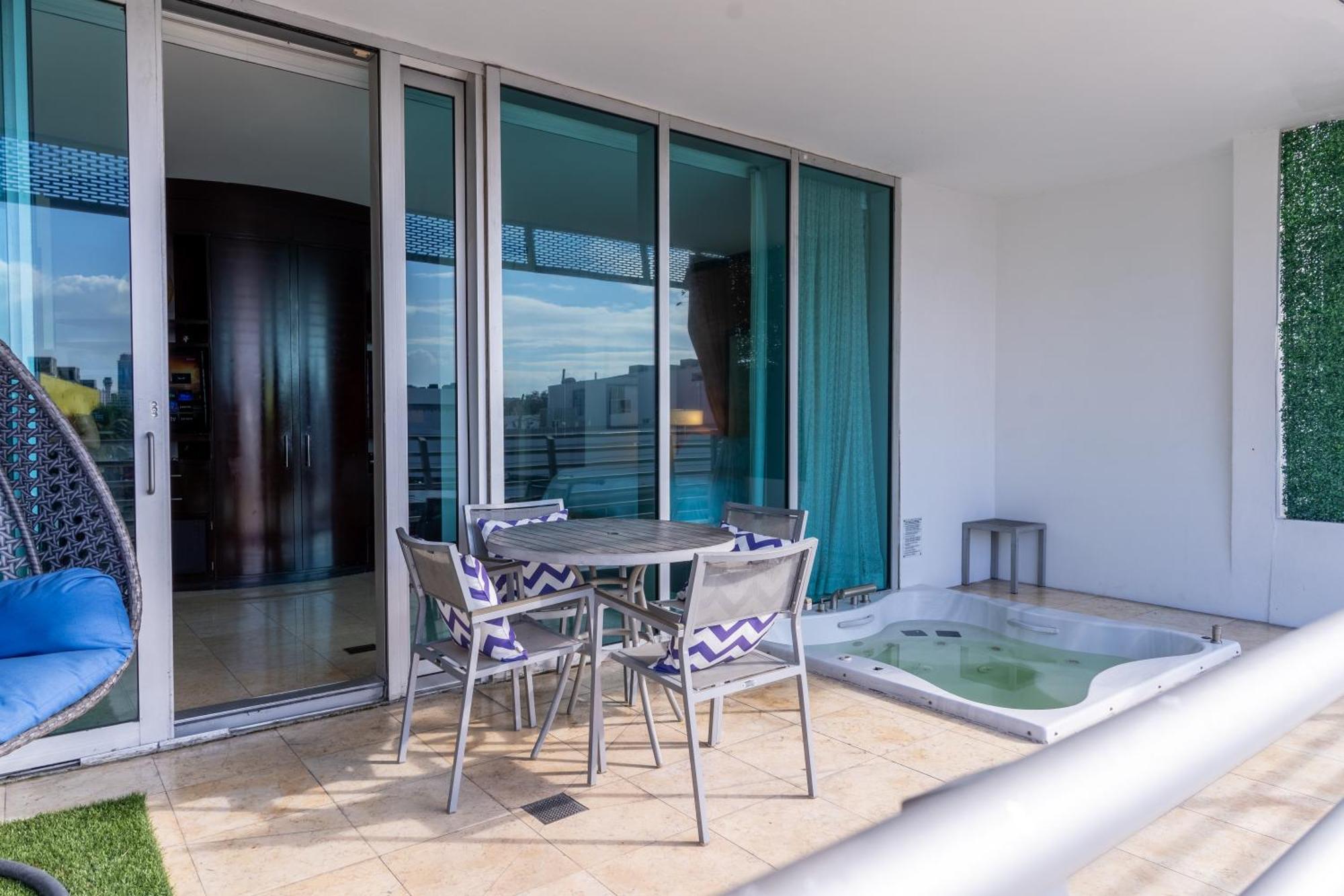 Boutique Suites 3 Min Walk To Beach Miami Beach Bagian luar foto