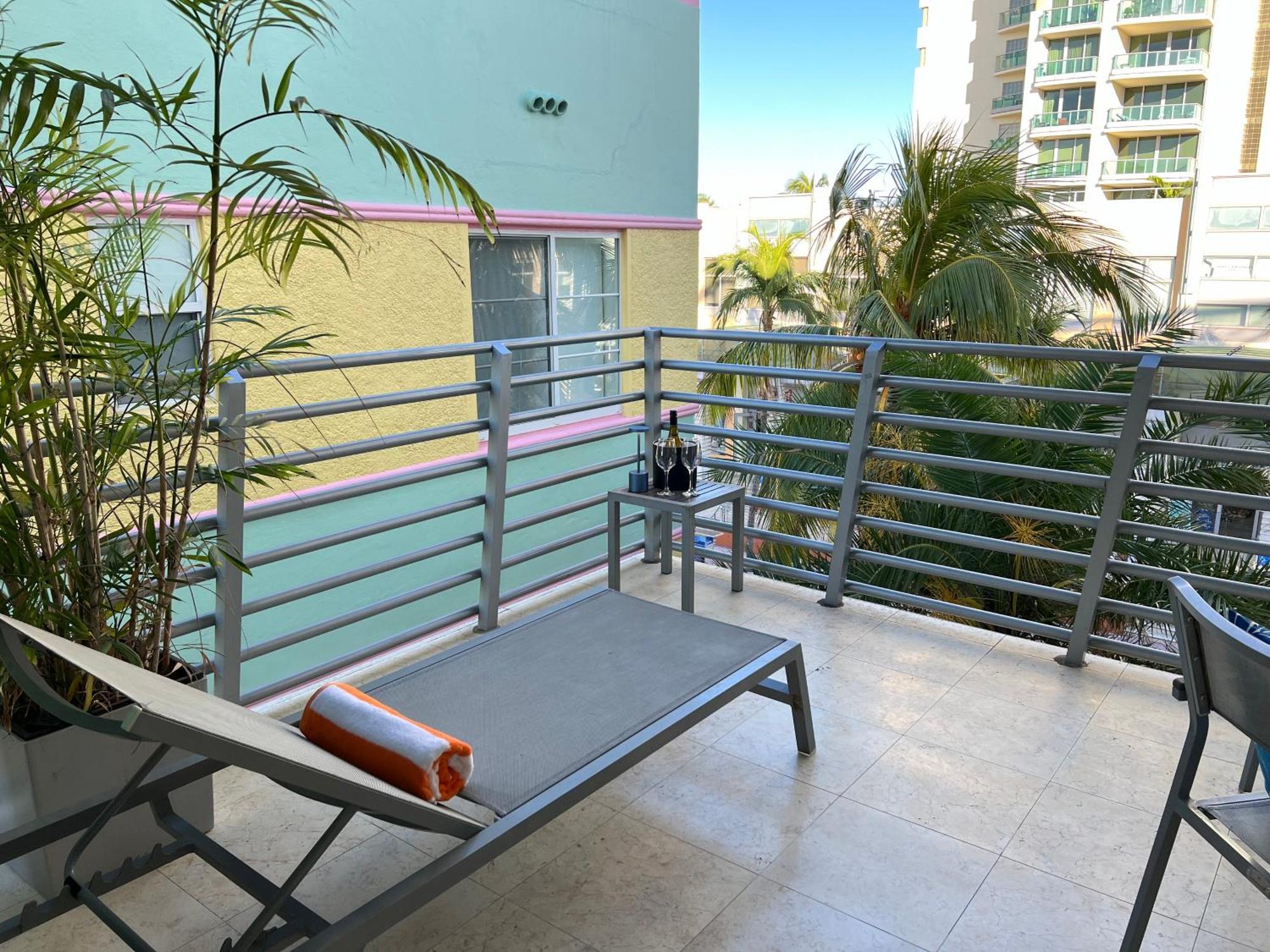 Boutique Suites 3 Min Walk To Beach Miami Beach Bagian luar foto