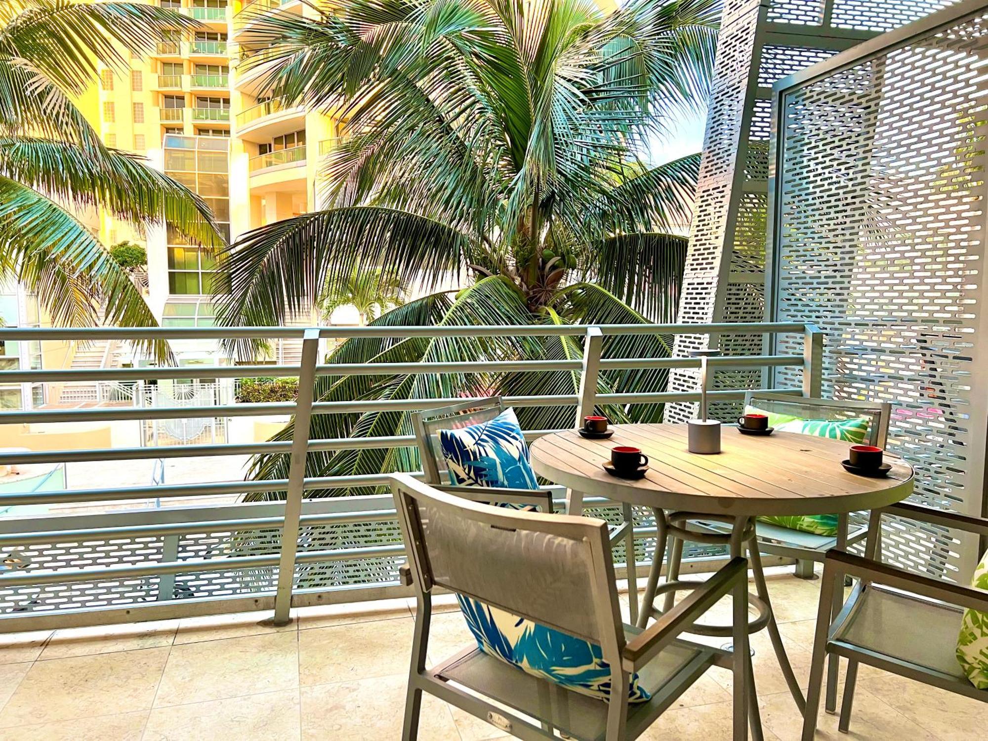 Boutique Suites 3 Min Walk To Beach Miami Beach Bagian luar foto