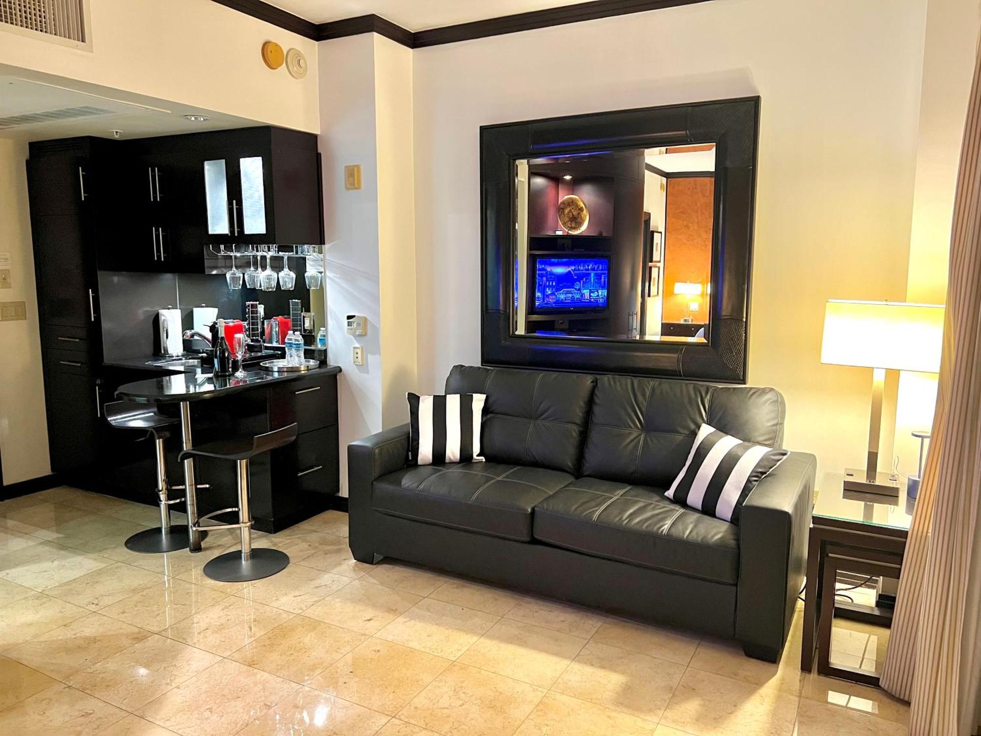 Boutique Suites 3 Min Walk To Beach Miami Beach Bagian luar foto