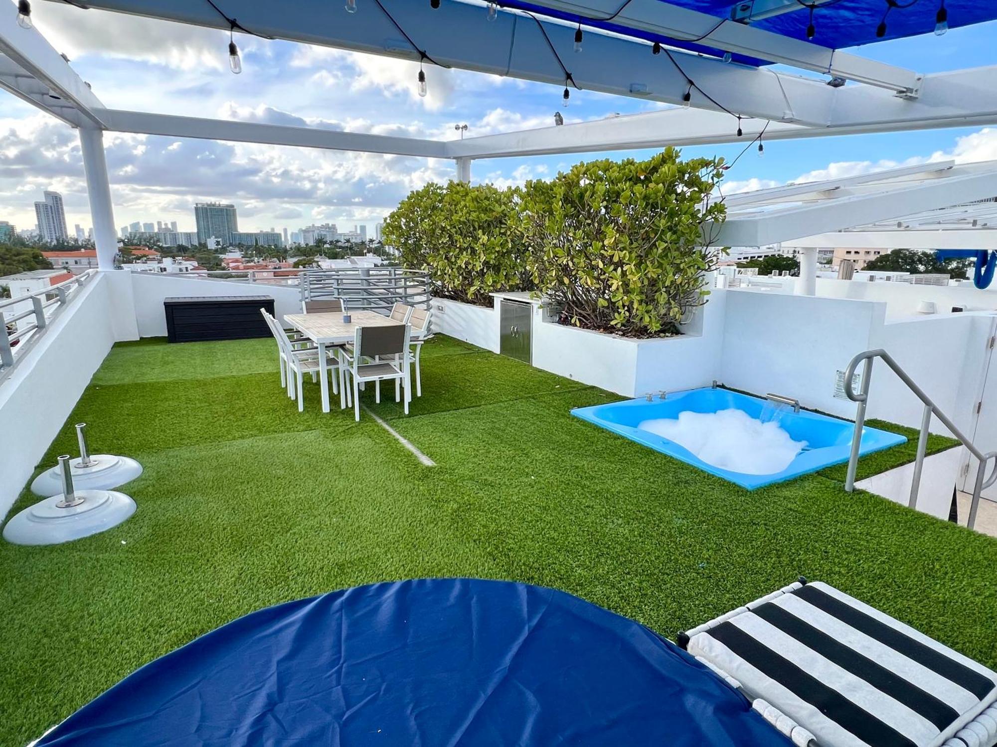 Boutique Suites 3 Min Walk To Beach Miami Beach Bagian luar foto